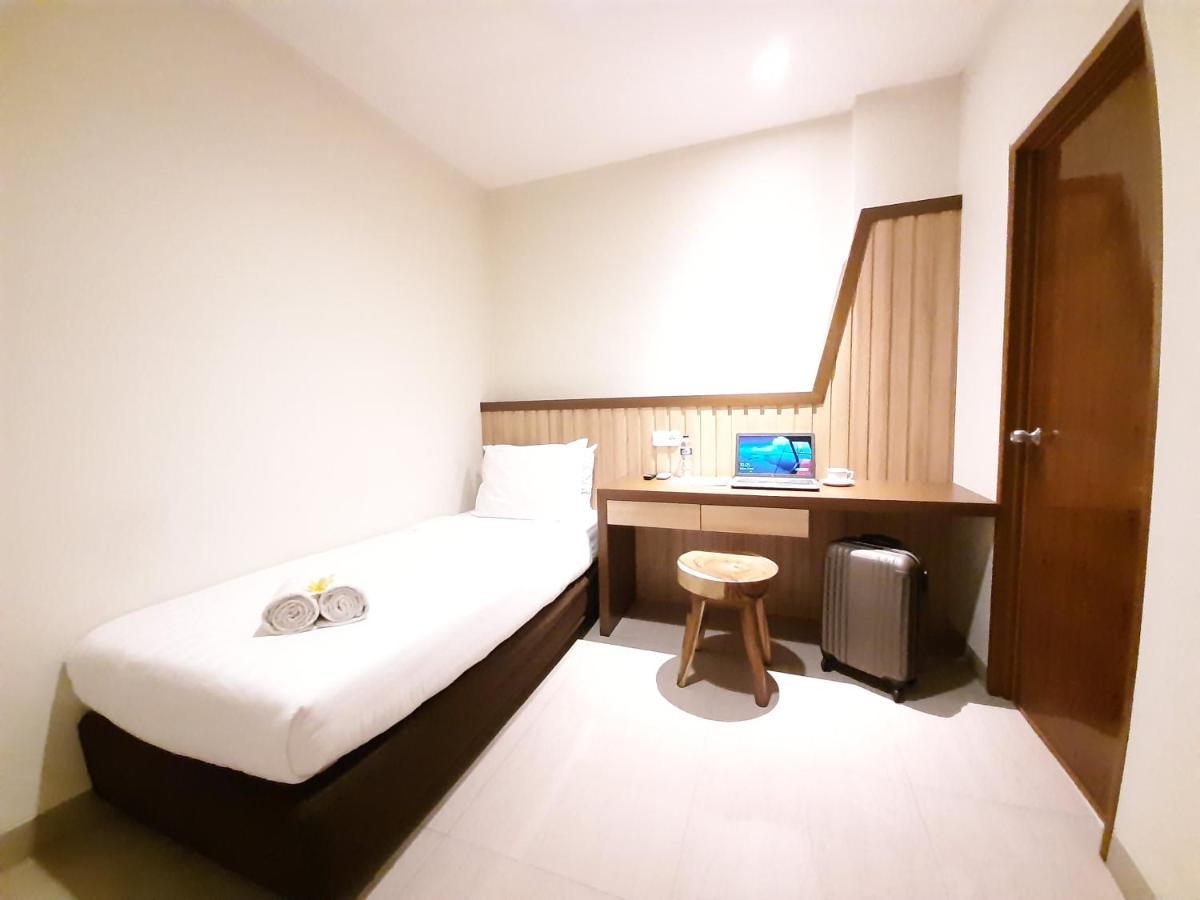 Hotel Pantes Kota Lama Semarang Zewnętrze zdjęcie