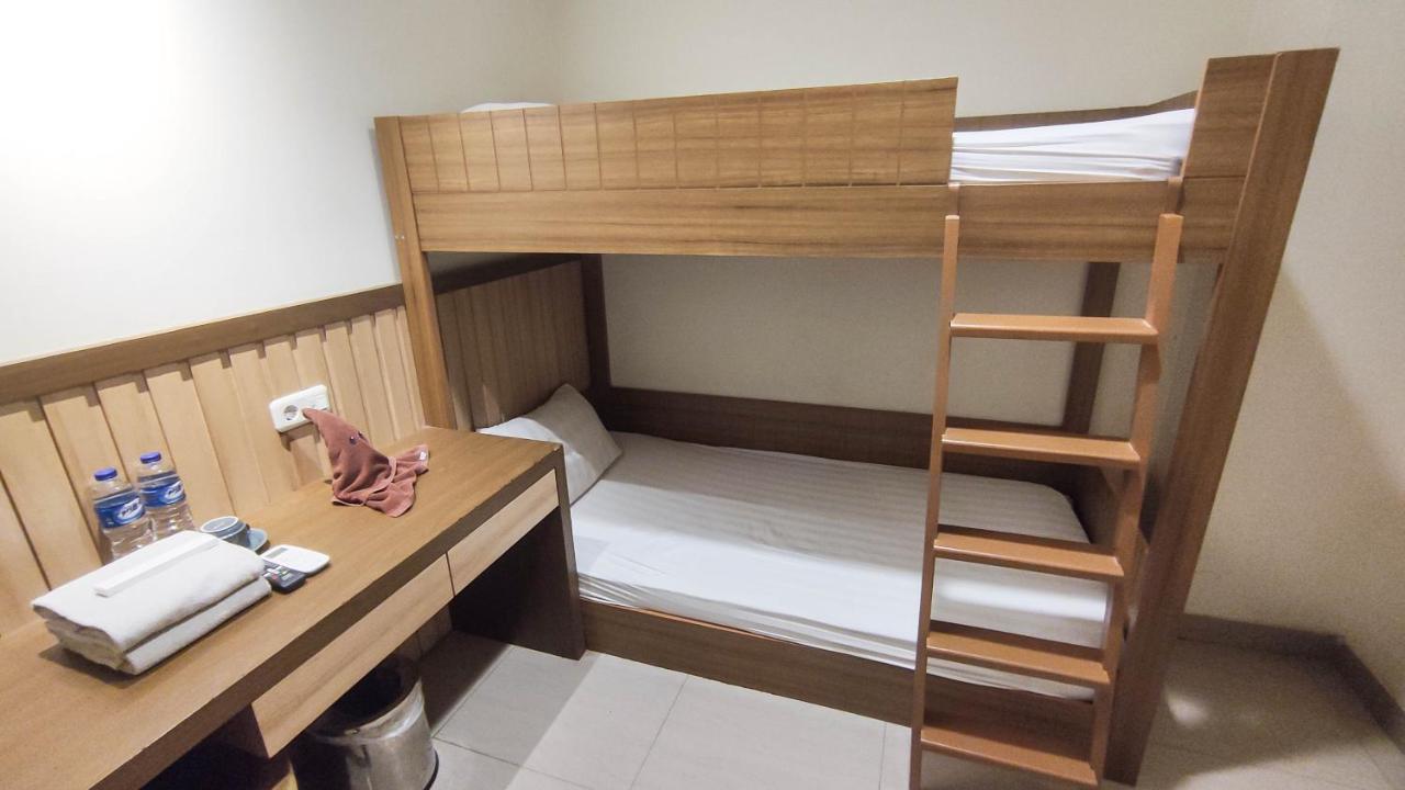 Hotel Pantes Kota Lama Semarang Zewnętrze zdjęcie